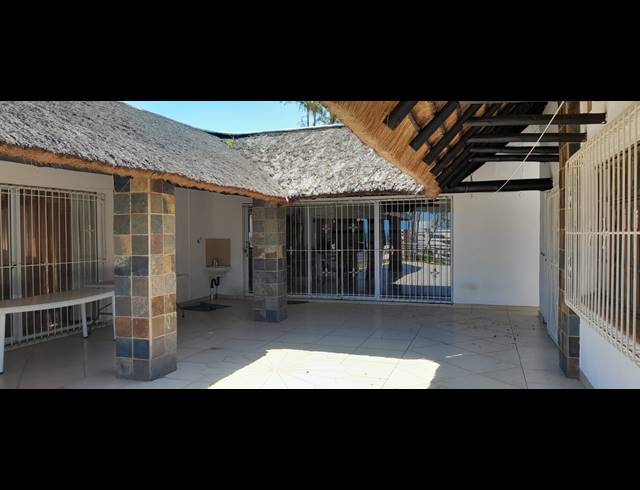 3 BEDROOM FREESTANDING FOR SALE IN HERRWOOD PARK